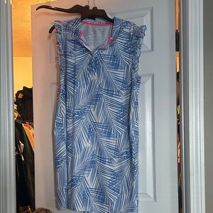 Vineyard Vines Blue and White Leaf Pattern Dress with neon pink trim!